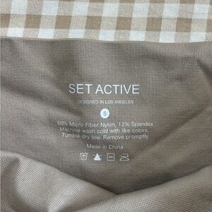 SET Active Leggings Size Small